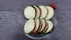 茄子盒子的做法视频,家常美味一网打尽